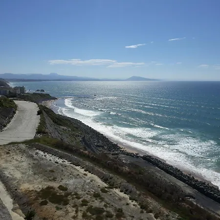 Avec Terrasse A Beaurivage Апартаменти *