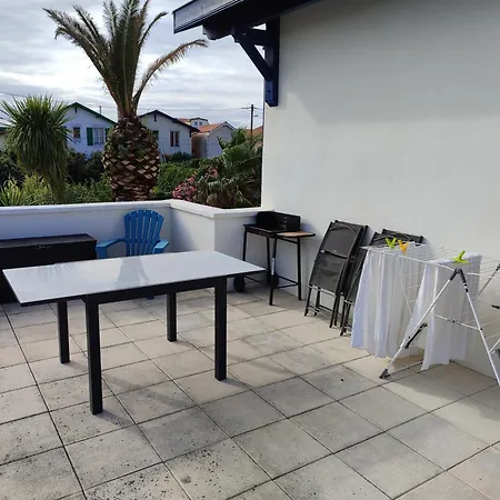 Avec Terrasse à Beaurivage Appartement *